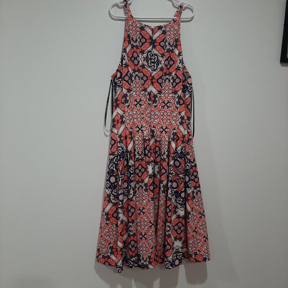 Vince Camuto boho retro print halter flare dress with pockets - Picture 4 of 12